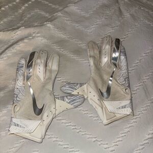 Nike Football Gloves